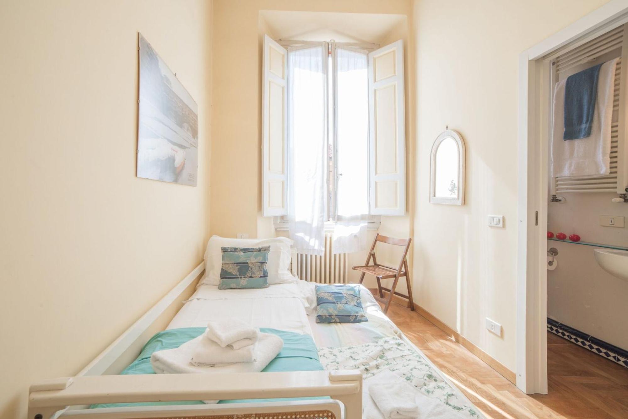 Italian Experience-Duomo Suite ฟลอเรนซ์ ภายนอก รูปภาพ