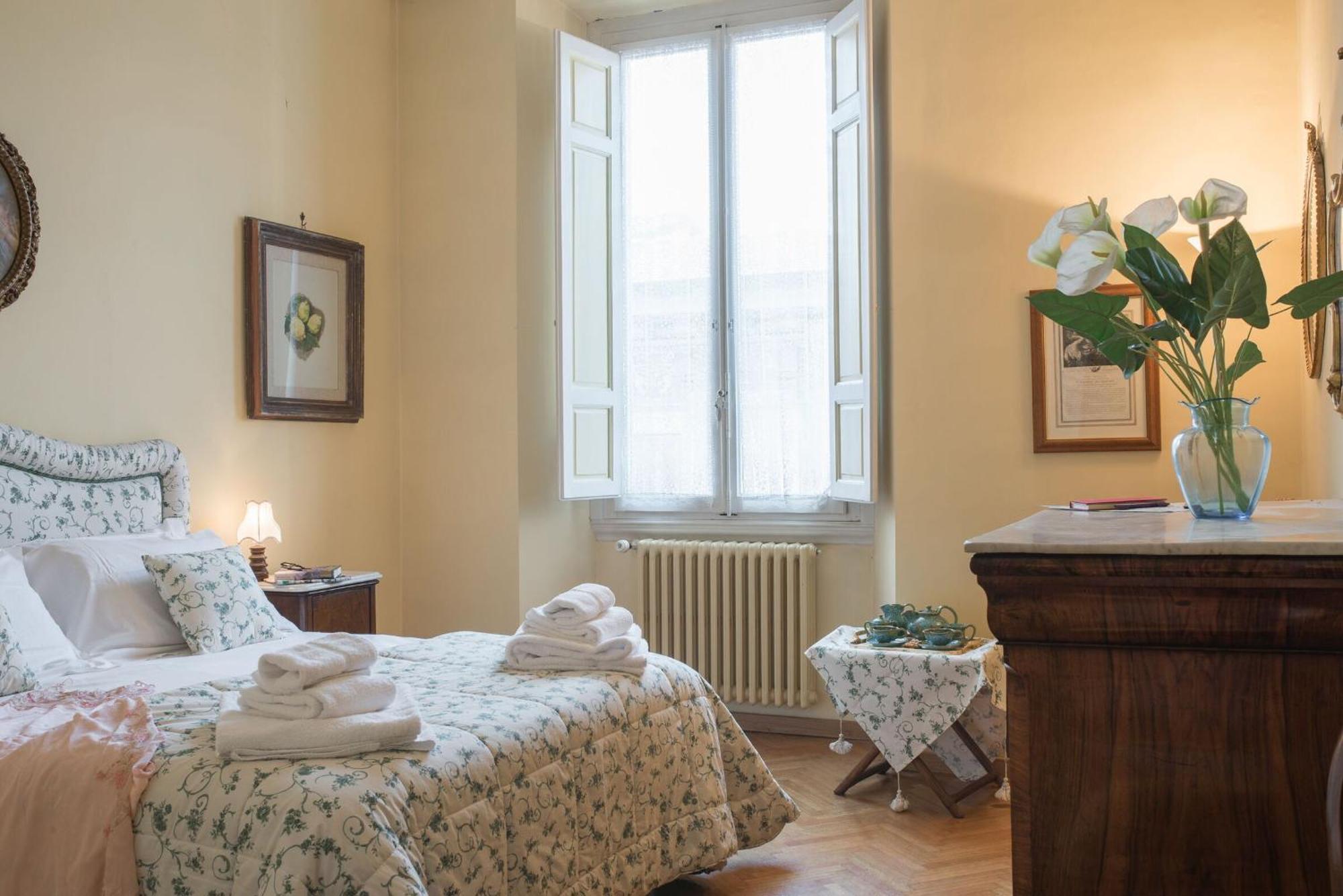 Italian Experience-Duomo Suite ฟลอเรนซ์ ภายนอก รูปภาพ